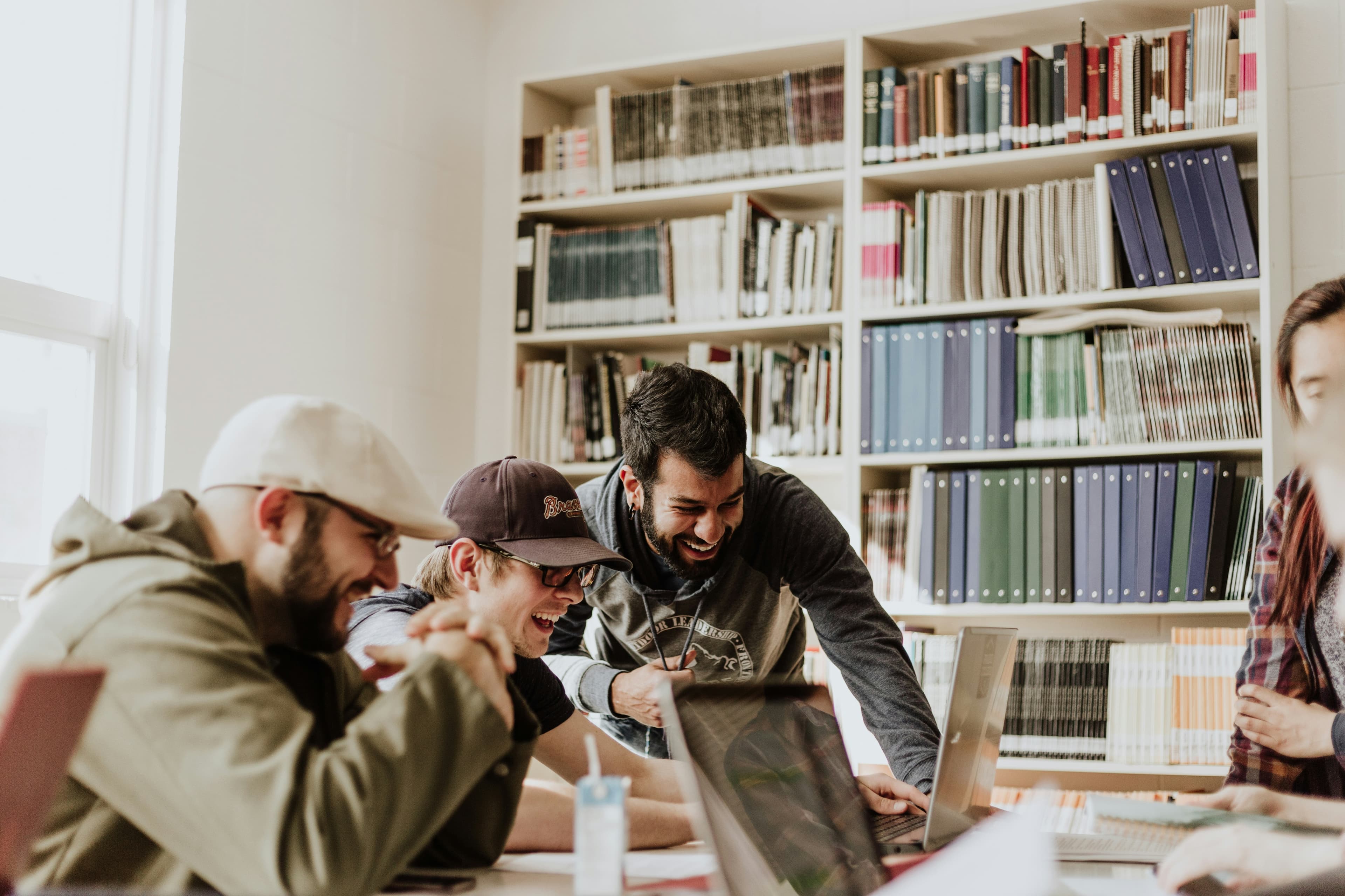 Pourquoi le team bonding 2.0, c'est les victoires partagées, pas les offsites